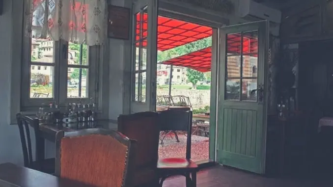 review-of-restaurants-in-sarajevo-by-bloggers-min