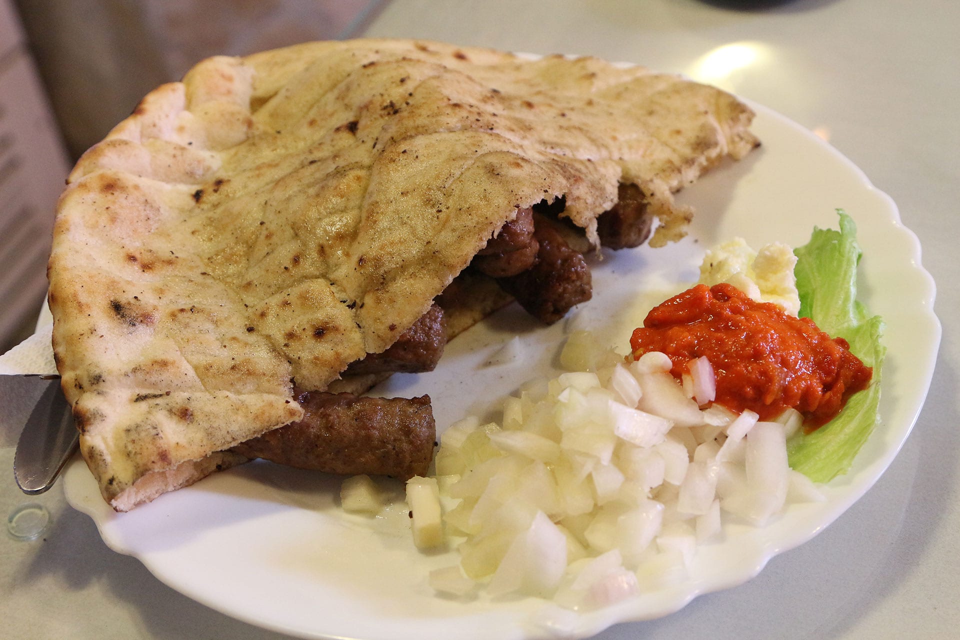 food-in-mostar-eat-cevapi