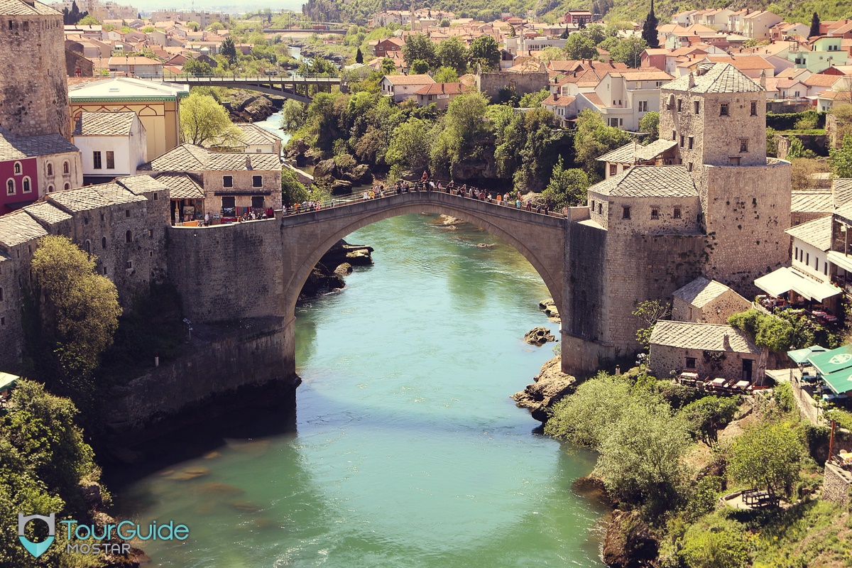 Stari-most-old-bridge-mostar-bosnia-and-herzegovina