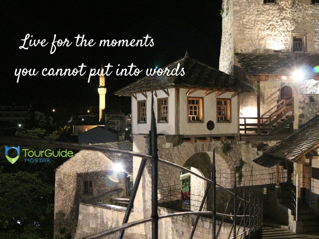 live-for-the-moments-travel-quote