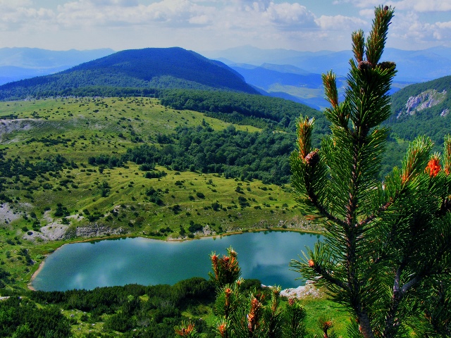 satorsko-lake-bosnia-and-herzegovina