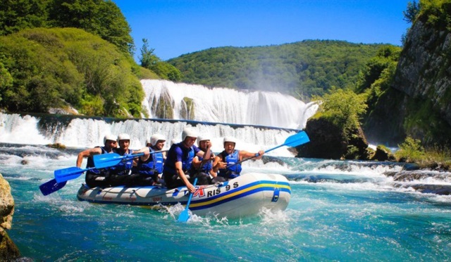 rafting-bosnia-and-herzegovina