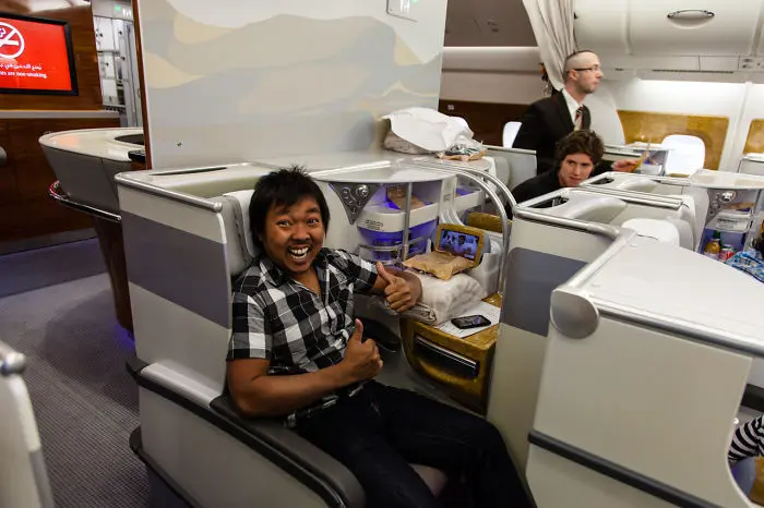 emirates-flight