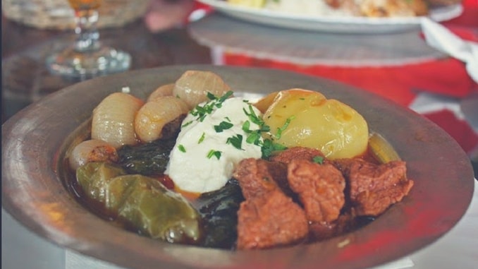 review-of-restaurants-in-sarajevo-by-bloggers (1)-min