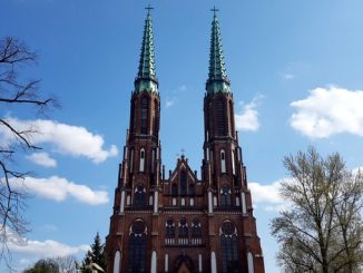 what to visit while in warsaw-min